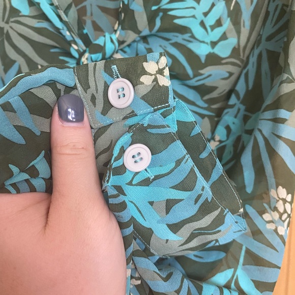 Vintage Womens Sz 12 Silk Tropical Floral Long Sleeve Crop Tie Front Top 70s - Picture 5 of 8